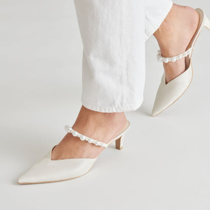Kanika Pearl Mid Vanilla Pearl Heels | Dolce Vita Special Offer