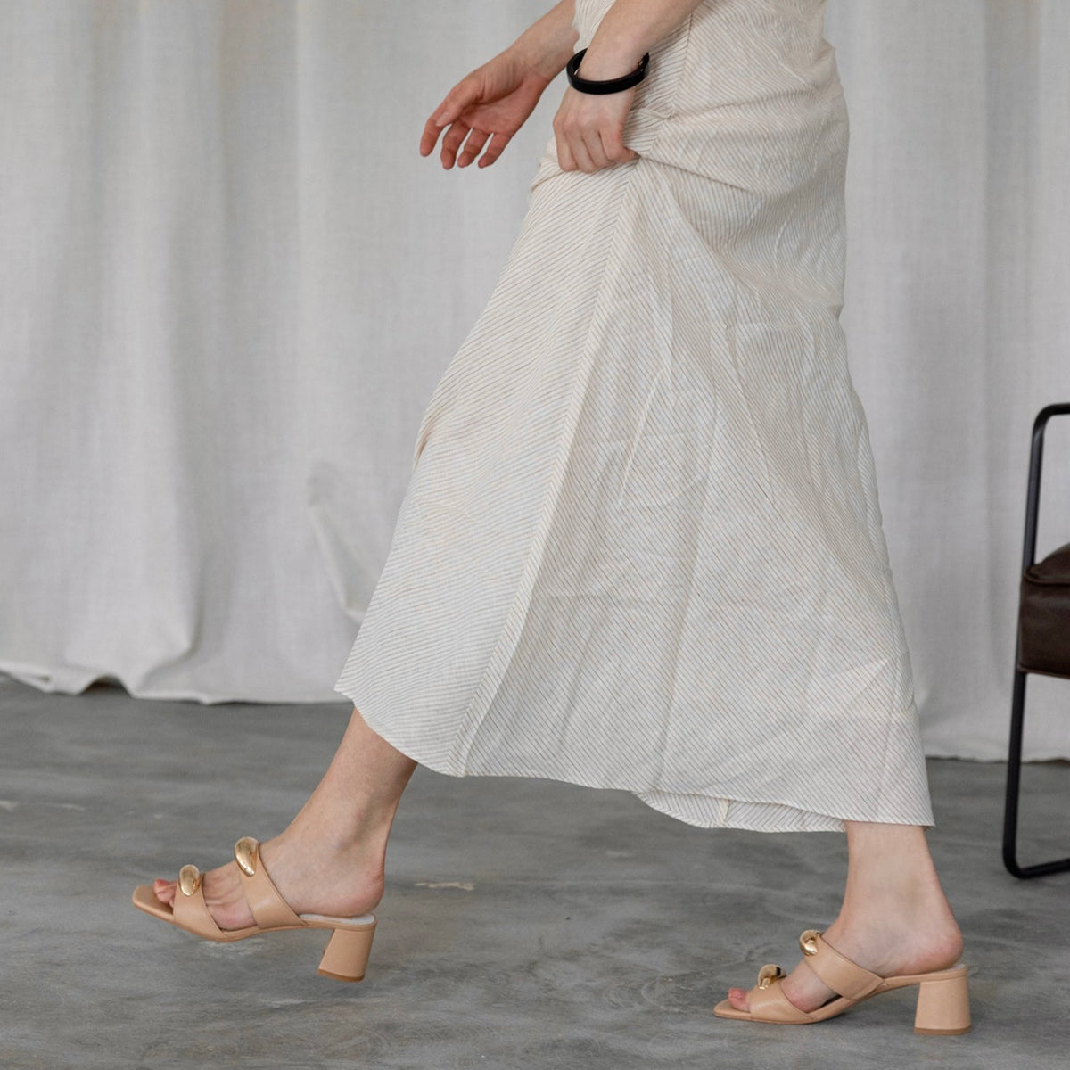 Barnet Light Tan Leather Heels | Dolce Vita Smart Buy