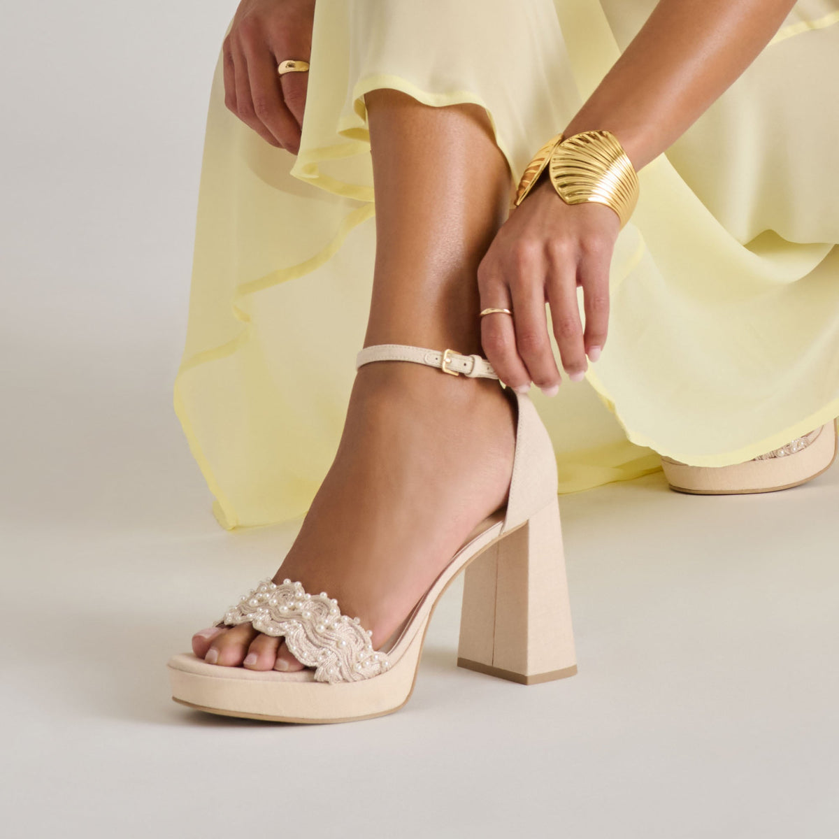PELTIN PEARL HEELS VANILLA WOVEN RAFFIA
 – Dolce Vita | Dolce Vita Quality