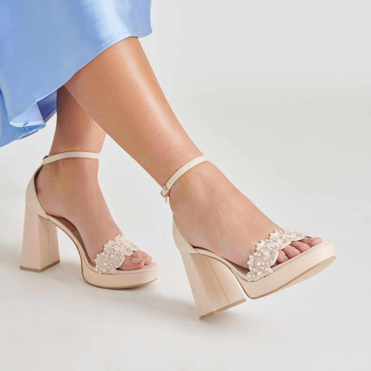 PELTIN PEARL HEELS VANILLA WOVEN RAFFIA
 – Dolce Vita | Dolce Vita Quality
