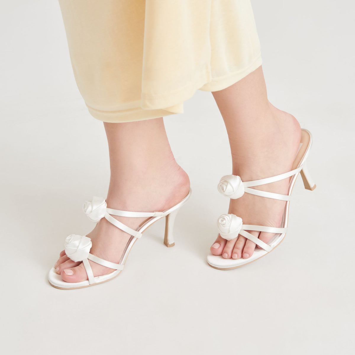 LINZY HEELS TRUE WHITE SATIN
 – Dolce Vita | Dolce Vita Premium