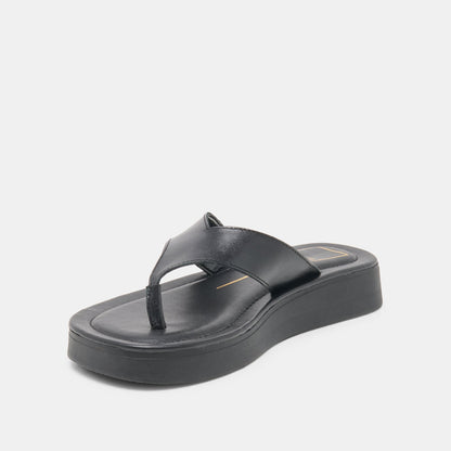 BLAYZE Black Leather Platform Flip-Flop Sandals | Dolce Vita Smart Buy
