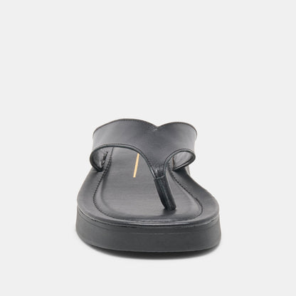 BLAYZE Black Leather Platform Flip-Flop Sandals | Dolce Vita Smart Buy