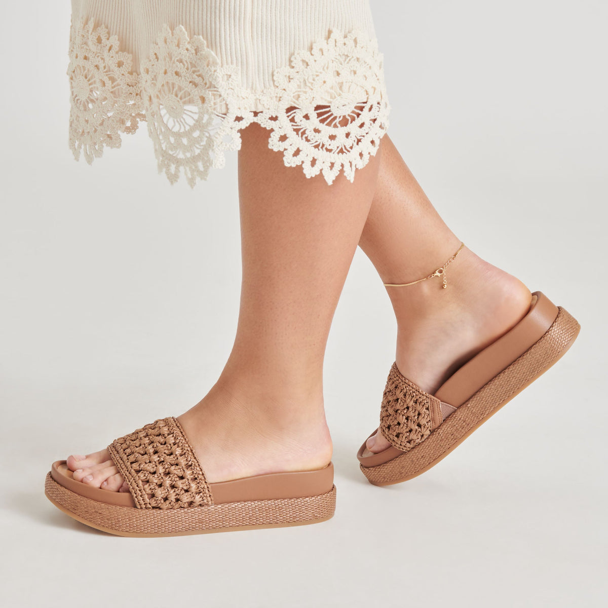 SIDONA SANDALS BROWN RAFFIA
 – Dolce Vita | Dolce Vita Premium