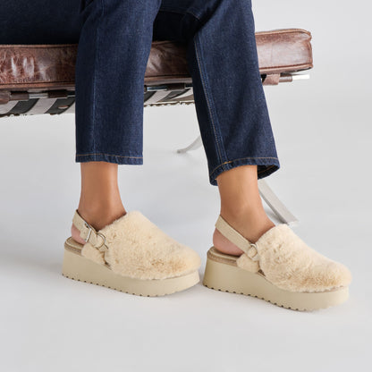 Lansy Natural Plush Flats | Dolce Vita Top Pick