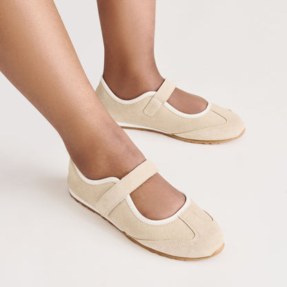 Sofya Camel Suede Sneakers | Dolce Vita Trusted