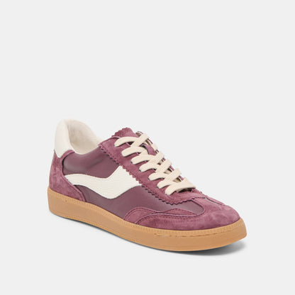 NOTICE SNEAKERS CRANBERRY SUEDE
 – Dolce Vita | Dolce Vita Essential