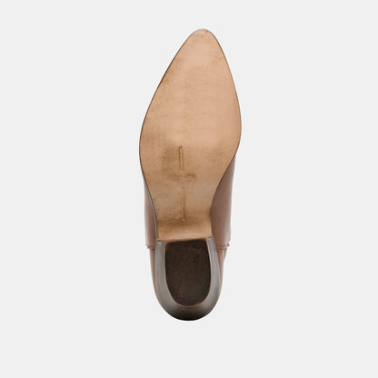 Tanner Chestnut Leather Boots | Dolce Vita Best Price