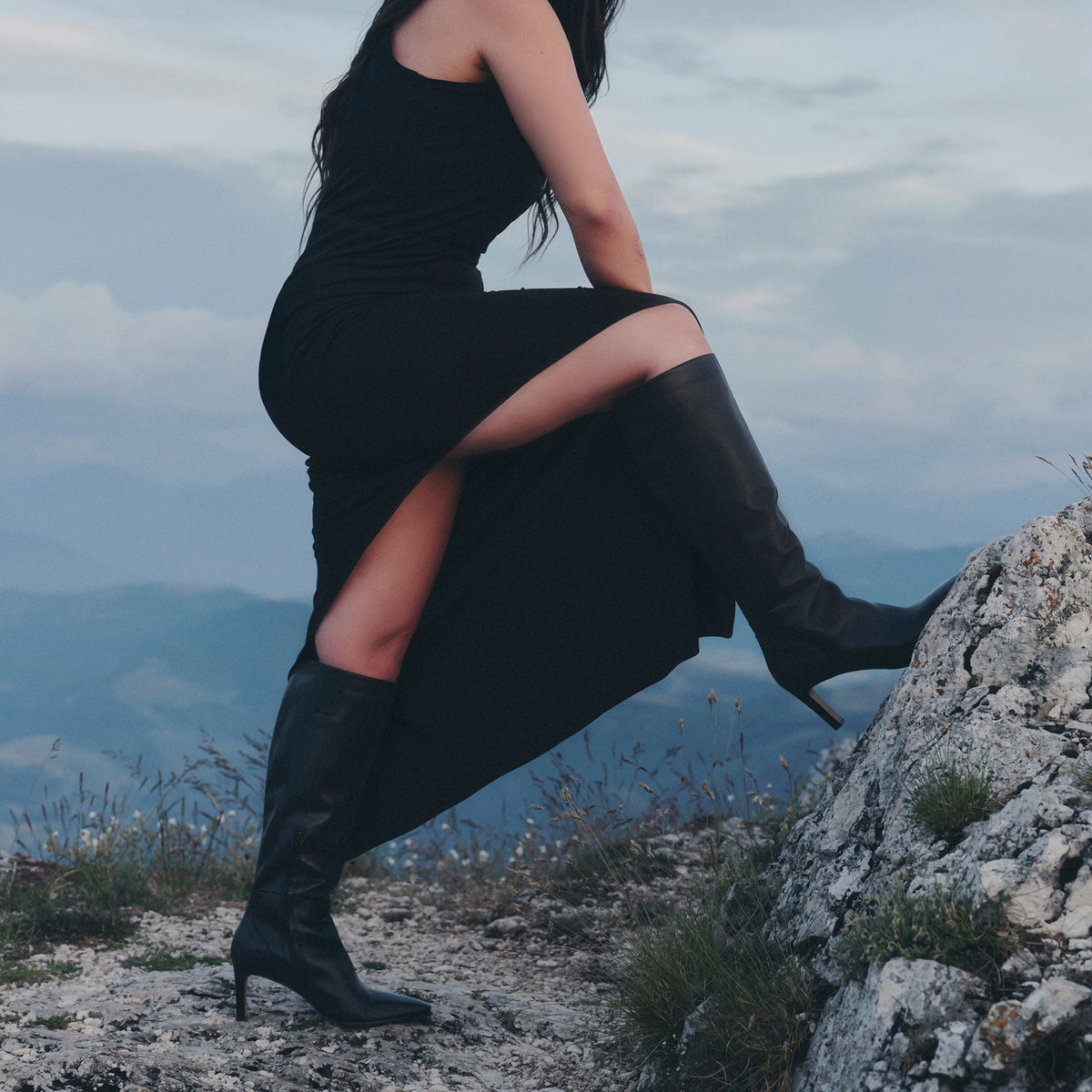 Emmi Black Leather Boots | Dolce Vita Best Price