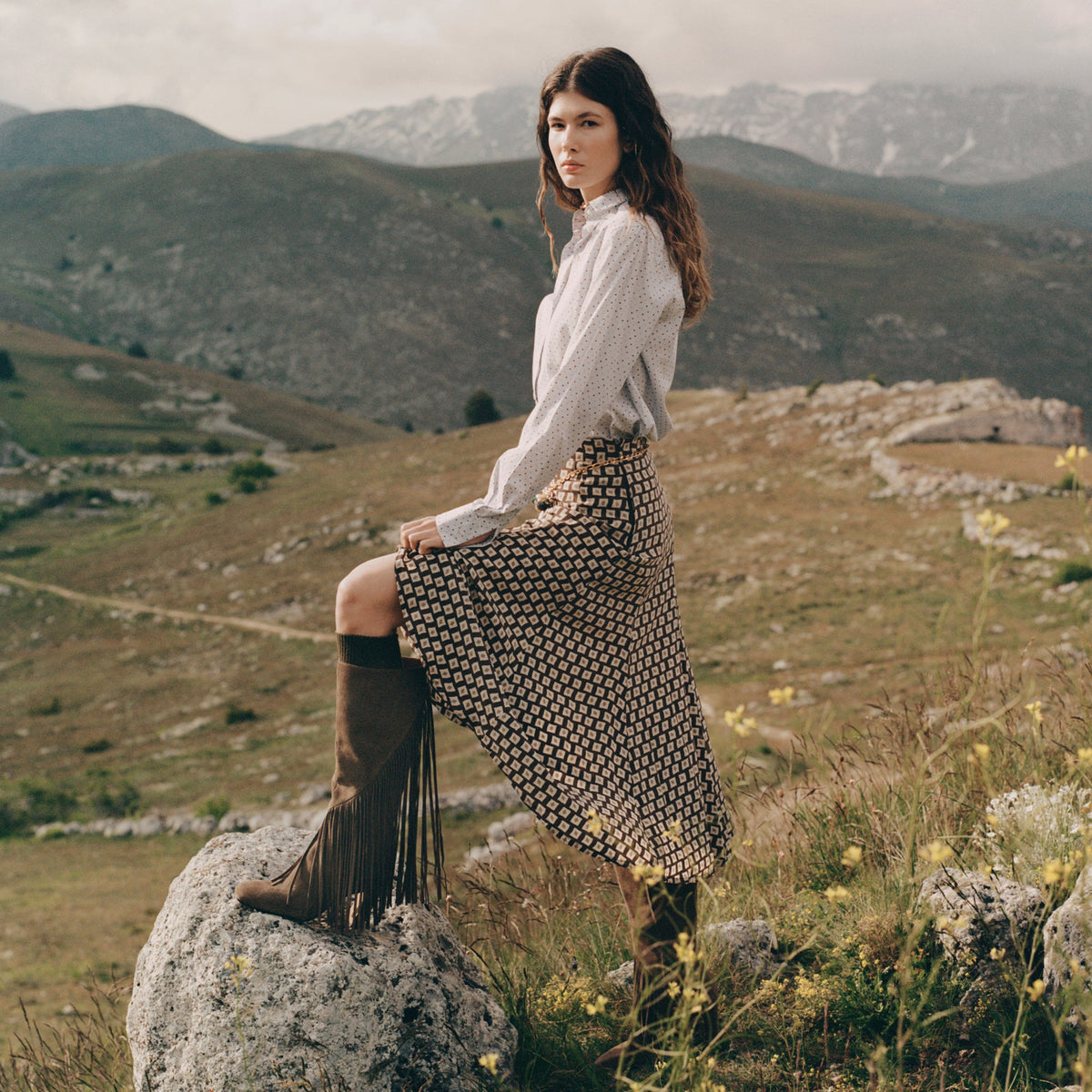 Giano Olive Suede Boots | Dolce Vita Deals