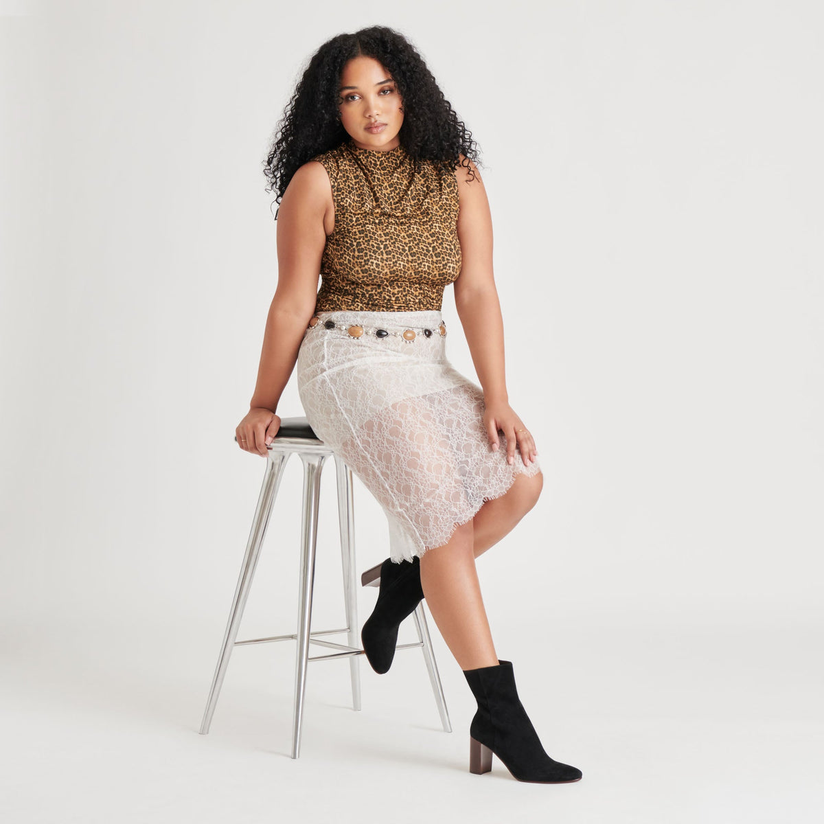SUZY BOOTIES ONYX SUEDE
 – Dolce Vita | Dolce Vita Value