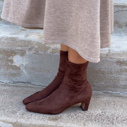 Anika Dk Brown Stella Suede Boots | Dolce Vita Exclusive