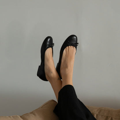 Ritla Black Leather Ballet Flats | Dolce Vita Premium