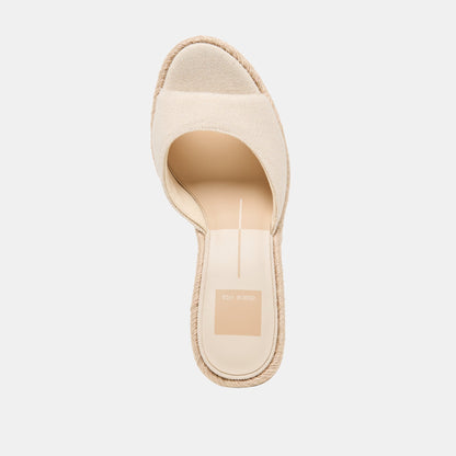 Vaya Ecru Linen Wedges | Dolce Vita Quality