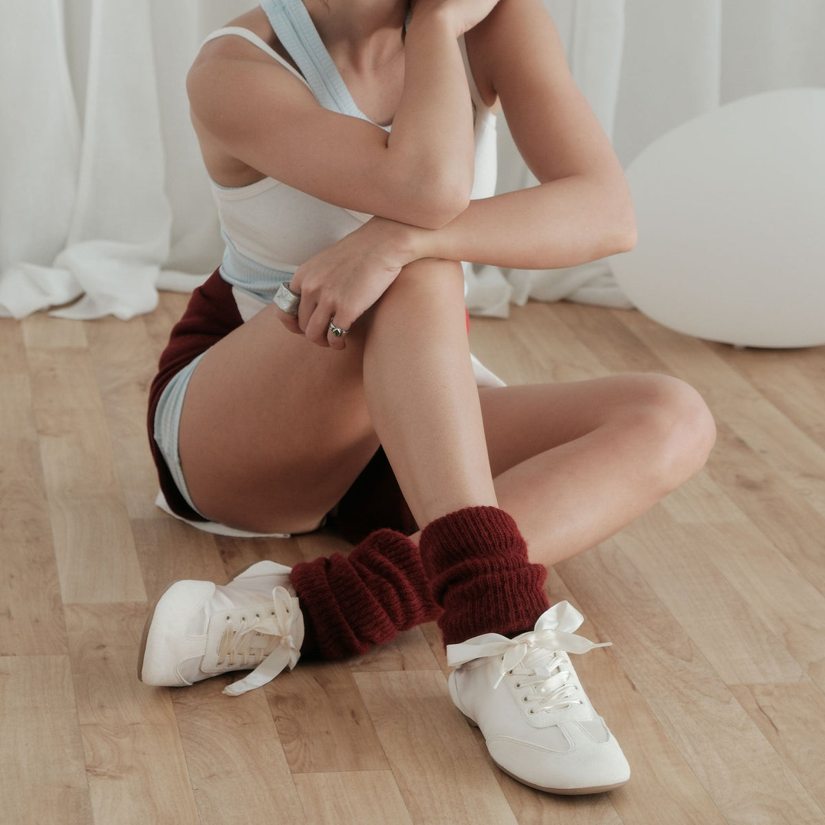 Itzy Vanilla Satin Sneakers | Dolce Vita New