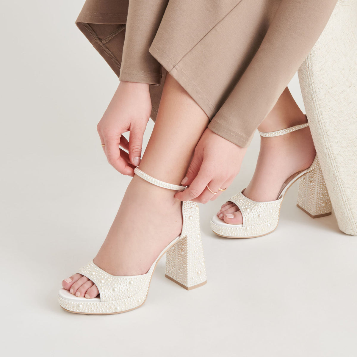 PANDRO PEARL HEELS TRUE WHITE SATIN
 – Dolce Vita | Dolce Vita Value
