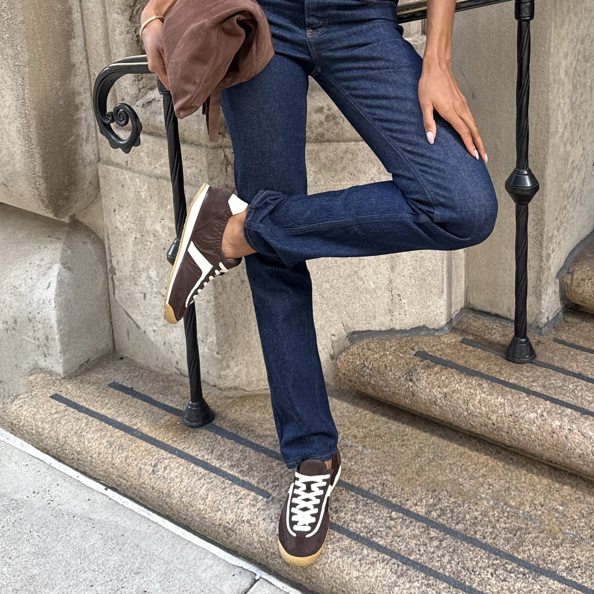 Sariya Dk Brown Nylon Sneakers | Dolce Vita New