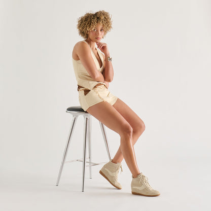 Issac Oatmeal Suede Sneakers | Dolce Vita Smart Buy